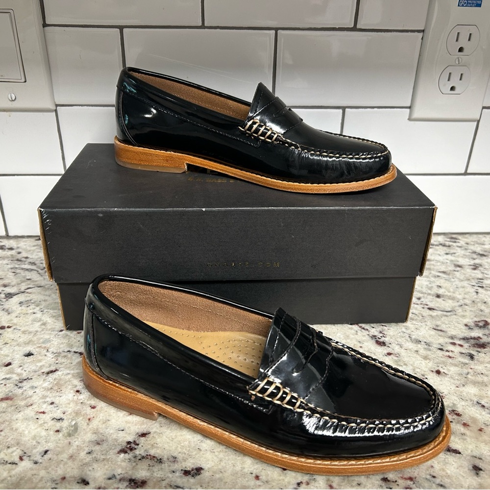 Weejuns Whitney Patent Ladies Leather Loafer size 7 G.H. Bass